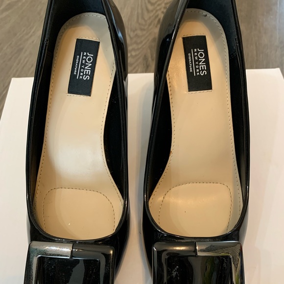 Jones New York patent pointy heels - Picture 5 of 9